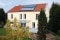 Capteurs solaires sur le toit d'une maison